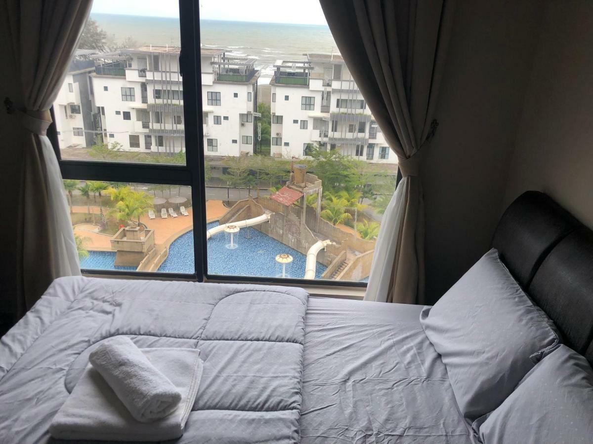 Swiss Garden Residence Pool Sea View Beach Resort Luxury Apartment & Family Suite Kuantan Exterior photo